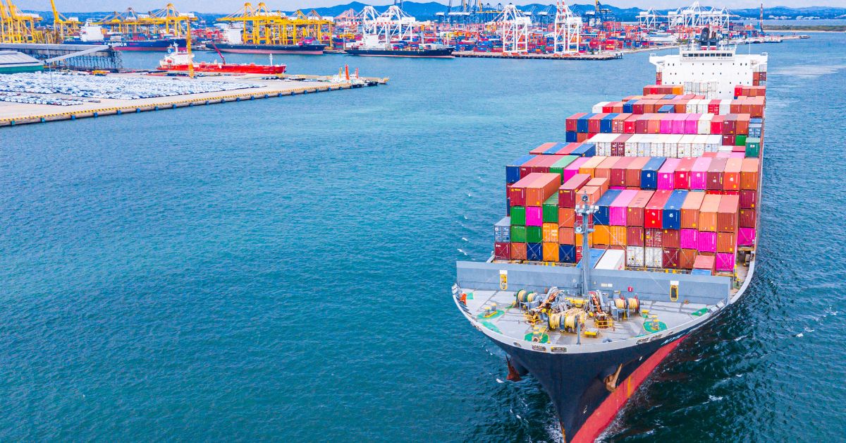 What’s Mounted Berthing Window Thought at Container Ports and Terminals?